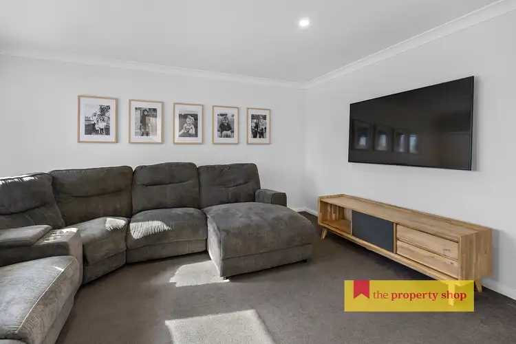 Second view of Homely house listing, 10 Knox Crescent, Mudgee NSW 2850