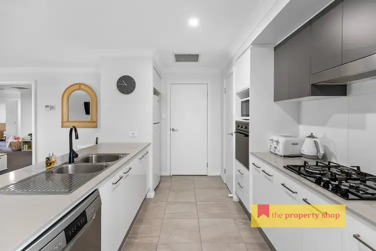 Third view of Homely house listing, 10 Knox Crescent, Mudgee NSW 2850