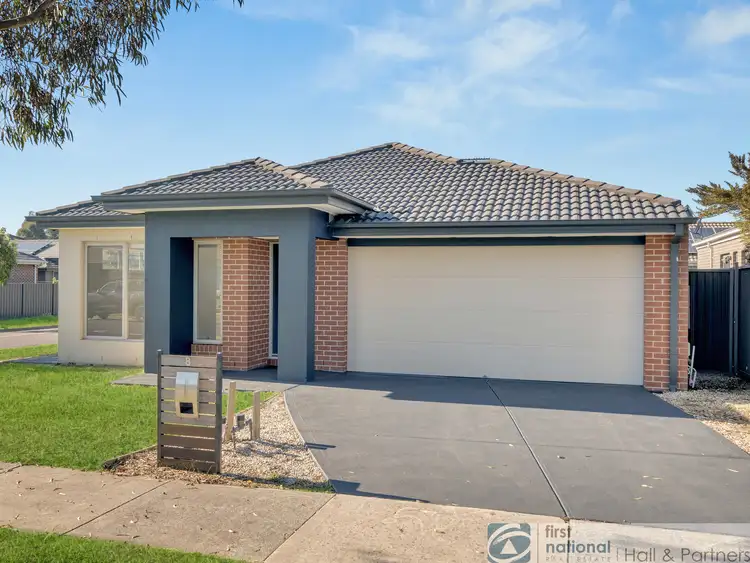 Main view of Homely house listing, 8 Mossbank Road, Cranbourne East VIC 3977