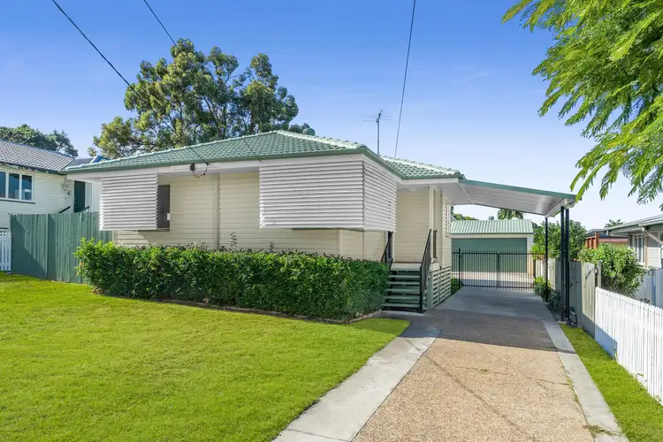 11 Birru Street, Wynnum West QLD 4178