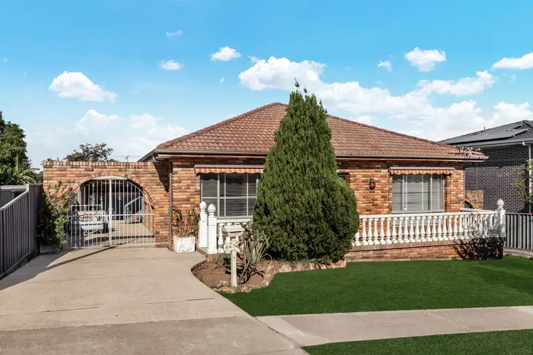 64 Cornelia Road, Toongabbie NSW 2146