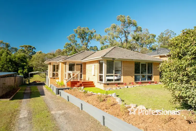 Main view of Homely house listing, 27 Cairncroft Avenue, Launching Place VIC 3139