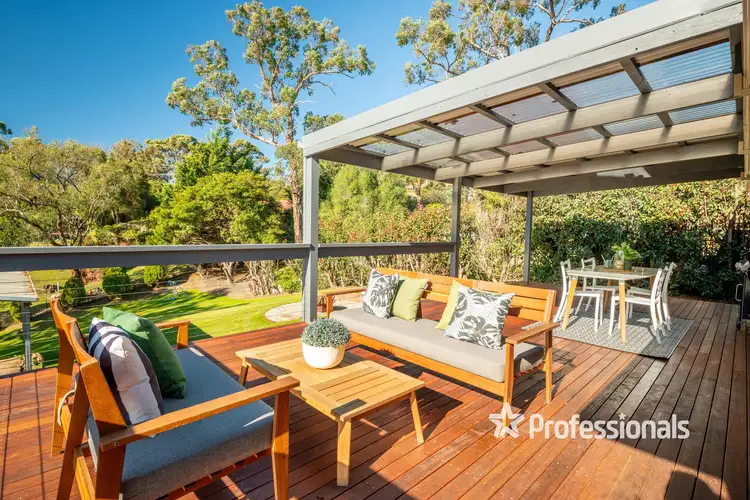 Second view of Homely house listing, 27 Cairncroft Avenue, Launching Place VIC 3139