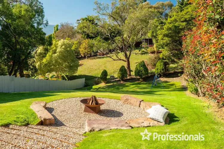 Third view of Homely house listing, 27 Cairncroft Avenue, Launching Place VIC 3139