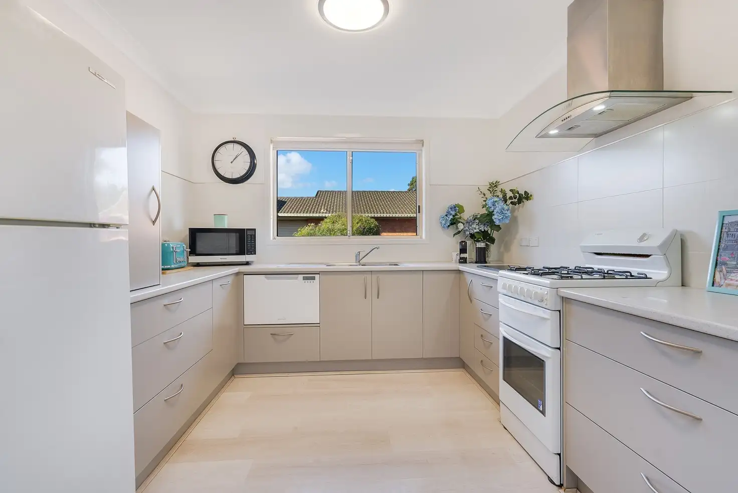 Main view of Homely villa listing, 1/40 Burns Road, Ourimbah NSW 2258