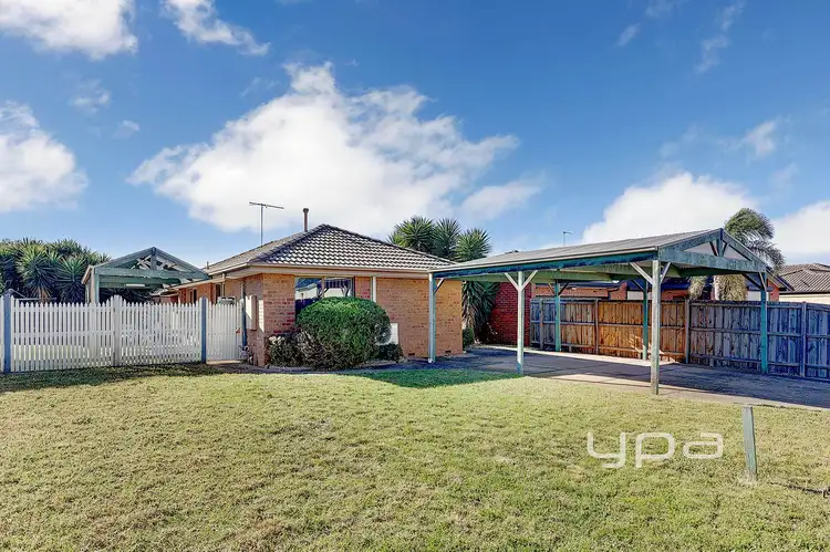 4 Fergus Court, Sydenham VIC 3037