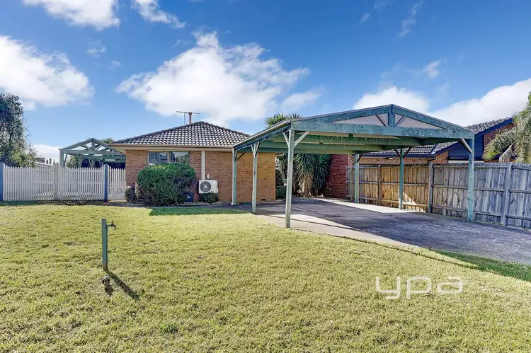 Second view of Homely house listing, 4 Fergus Court, Sydenham VIC 3037