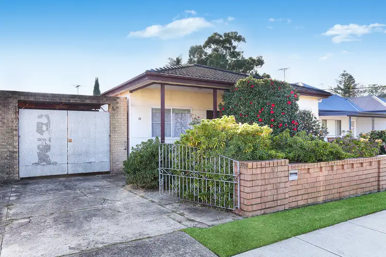 33 Raleigh Avenue, Caringbah NSW 2229