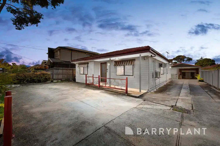 Main view of Homely unit listing, 1/62 Leonard Avenue, St Albans VIC 3021