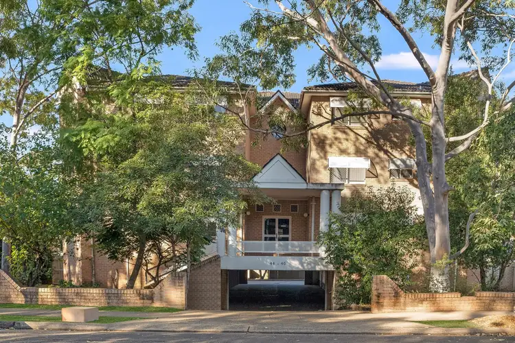 9/44 Memorial Avenue, Merrylands NSW 2160