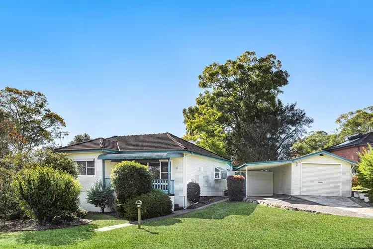 21 Ulolo Avenue, Hornsby Heights NSW 2077