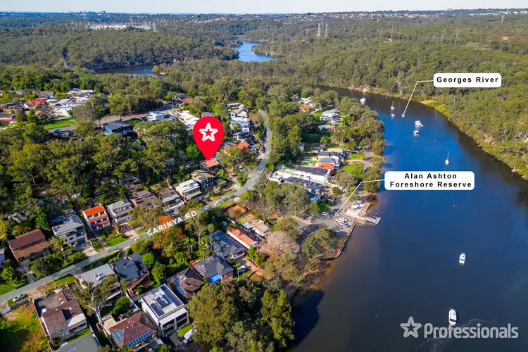 22 Carinya Road, Picnic Point NSW 2213