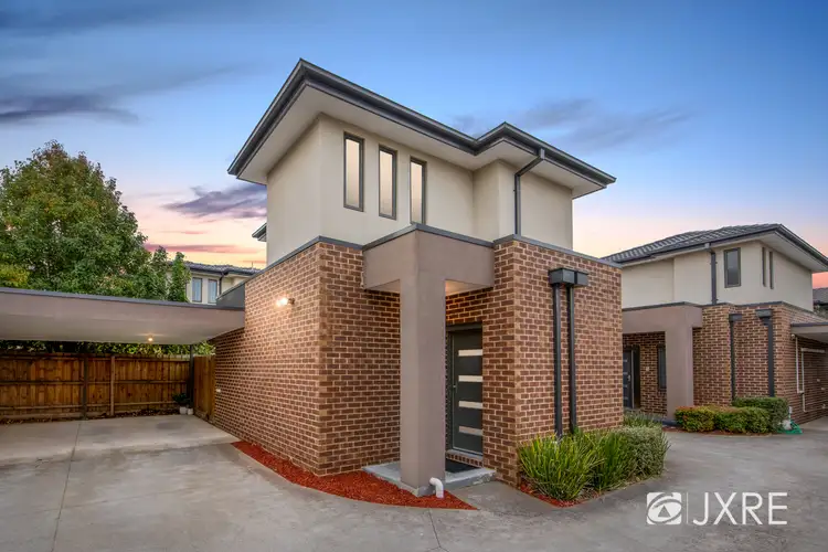 2/106 Kanooka Grove, Clayton VIC 3168