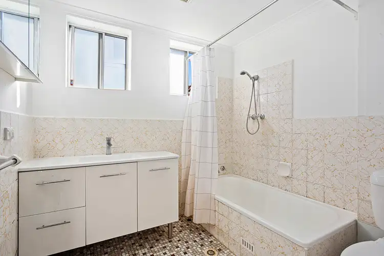 Fifth view of Homely unit listing, 1/15 Gilmore Street, Wollongong NSW 2500
