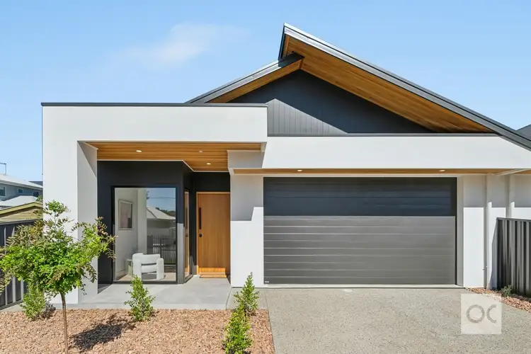 26a Sharpie Crescent, Grange SA 5022