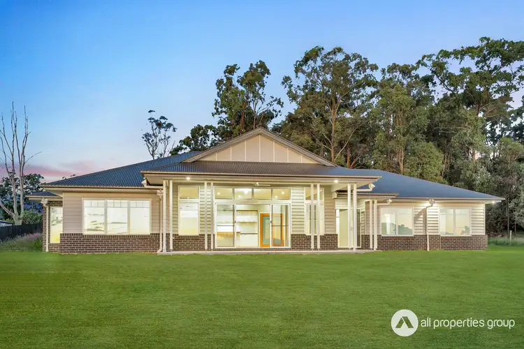 16 Trinity Place, Gleneagle QLD 4285