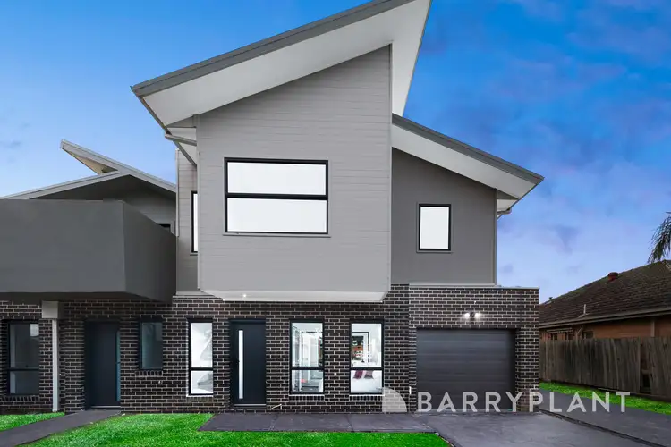 1,2,3/62 Conrad Street, St Albans VIC 3021