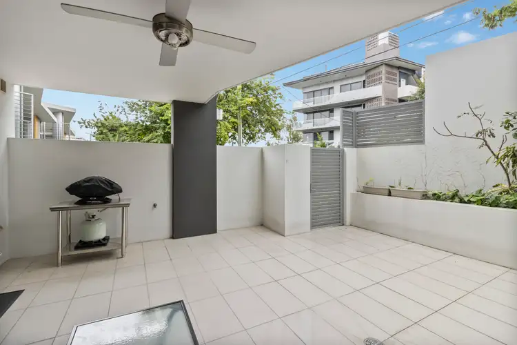 Third view of Homely unit listing, 2/141 Dornoch Terrace, Highgate Hill QLD 4101
