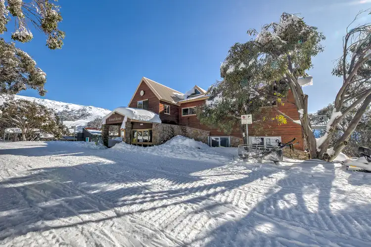 10/8 Schuss Street, Falls Creek VIC 3699