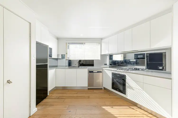 Third view of Homely apartment listing, 16/10 Henrietta Street, Waverley NSW 2024
