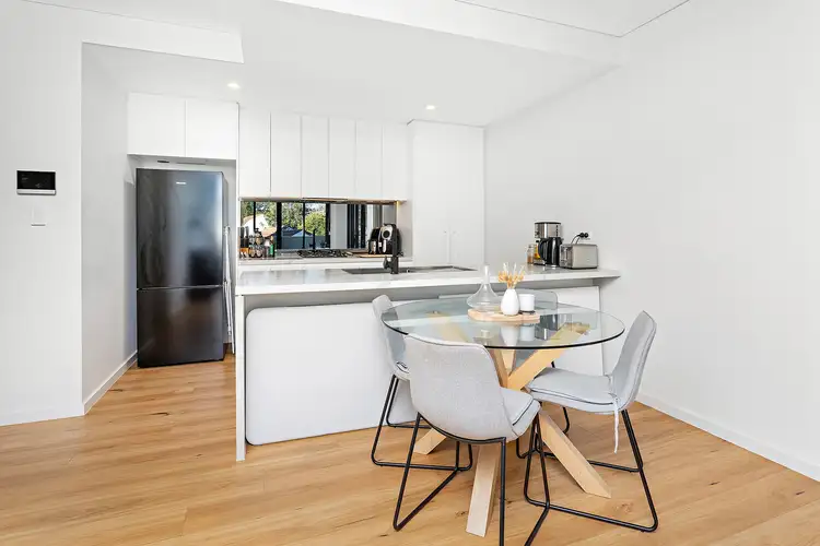 Fourth view of Homely unit listing, 303/28-30 Staff Street, Wollongong NSW 2500