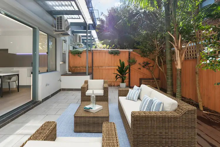 Third view of Homely apartment listing, 3/22 Pacific Parade, Dee Why NSW 2099