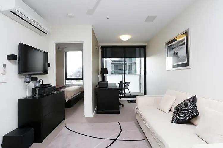 Third view of Homely apartment listing, 902/594 St Kilda Road, Melbourne VIC 3004