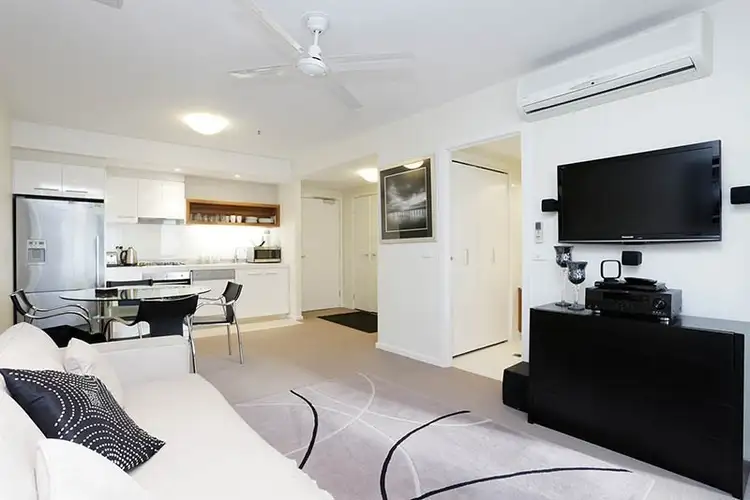 Fourth view of Homely apartment listing, 902/594 St Kilda Road, Melbourne VIC 3004