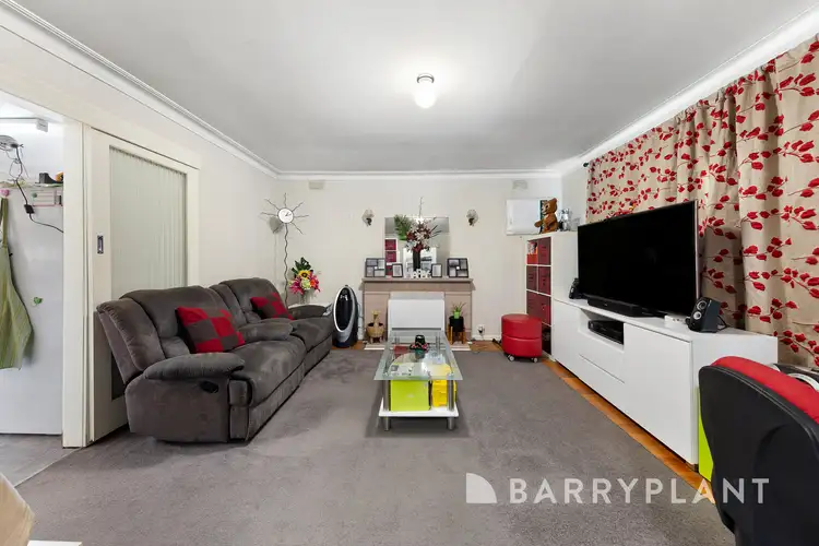 Second view of Homely house listing, 2/4 Larkspur Drive, St Albans VIC 3021