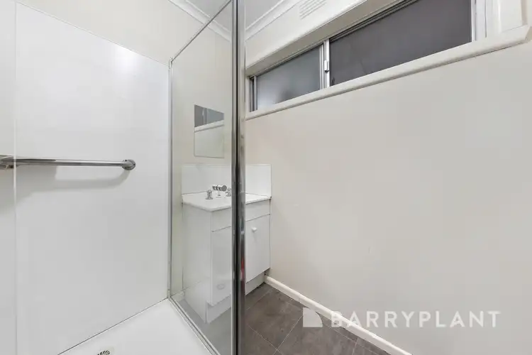 Sixth view of Homely house listing, 2/4 Larkspur Drive, St Albans VIC 3021