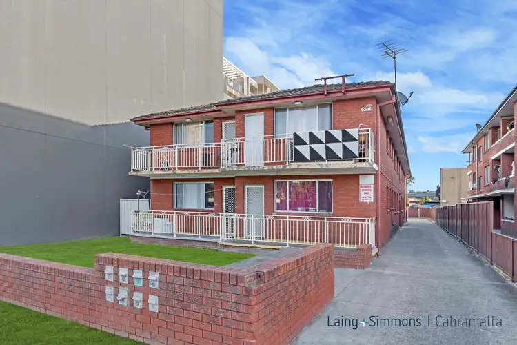 2/65 Smart Street, Fairfield NSW 2165
