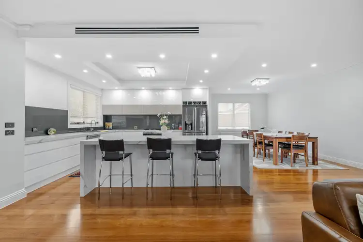 Fifth view of Homely house listing, 31 Loeman Street, Strathmore VIC 3041