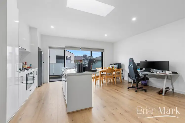 Fourth view of Homely unit listing, 5 Mullavey Place, Werribee VIC 3030