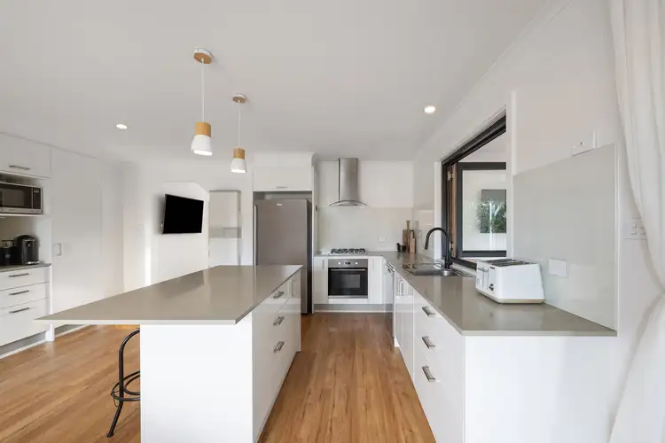 Second view of Homely house listing, 40 Honyong Crescent, Ngunnawal ACT 2913
