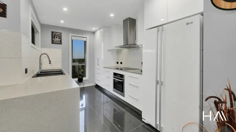 Fifth view of Homely unit listing, 2/10 Nanette Court, Prospect TAS 7250