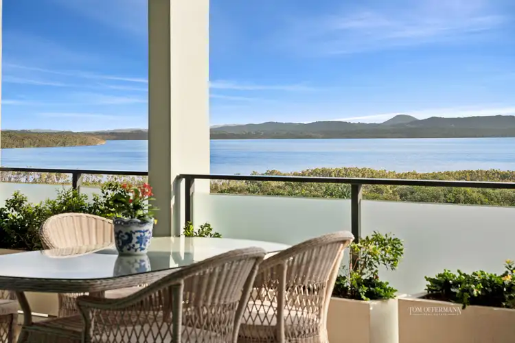 2224/15 Lakeview Rise