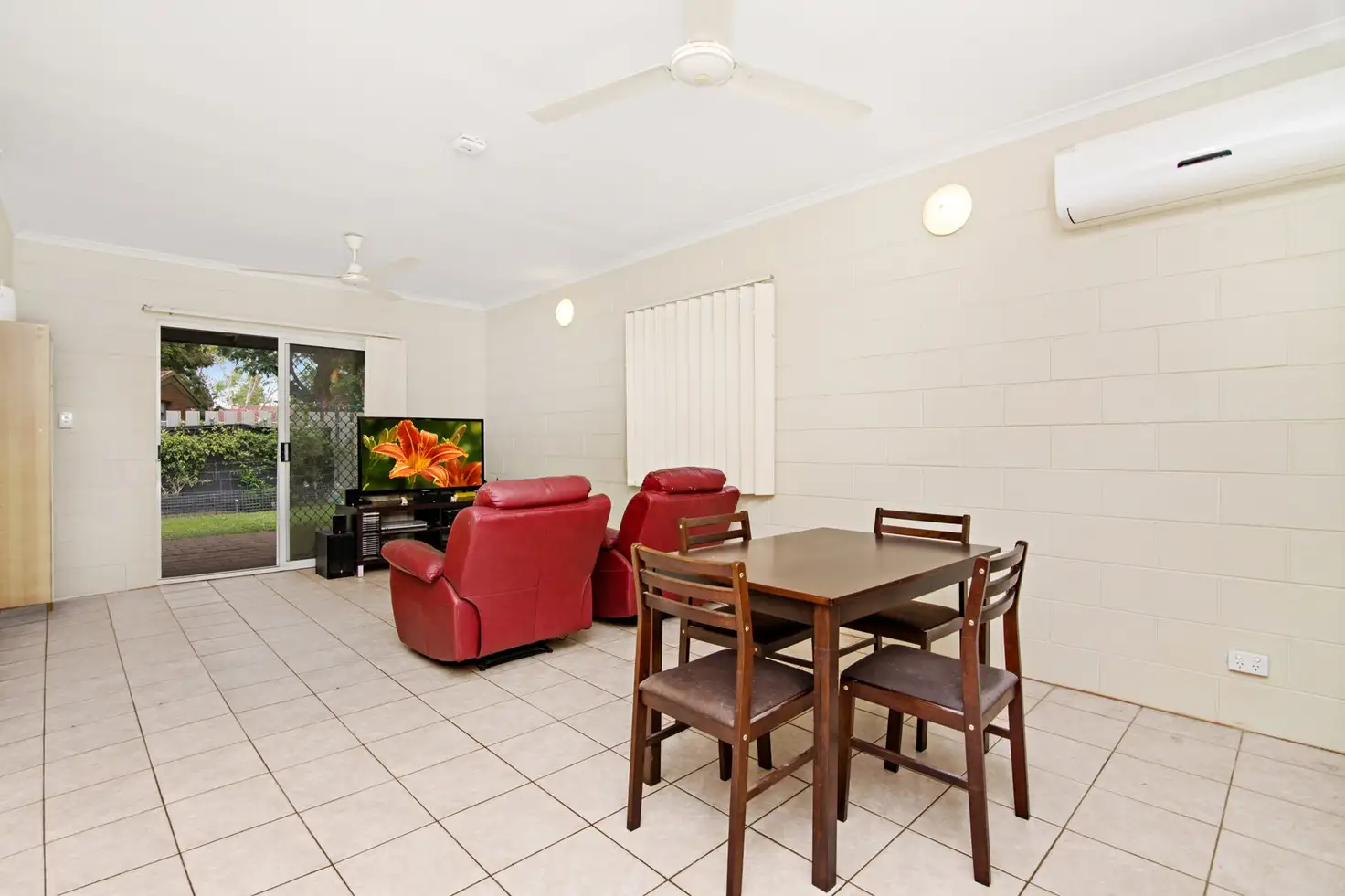Main view of Homely unit listing, 15/14 Priest Circuit, Gray NT 830