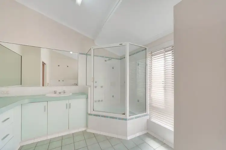 Seventh view of Homely unit listing, 5/9 Springfield Crescent, Manoora QLD 4870
