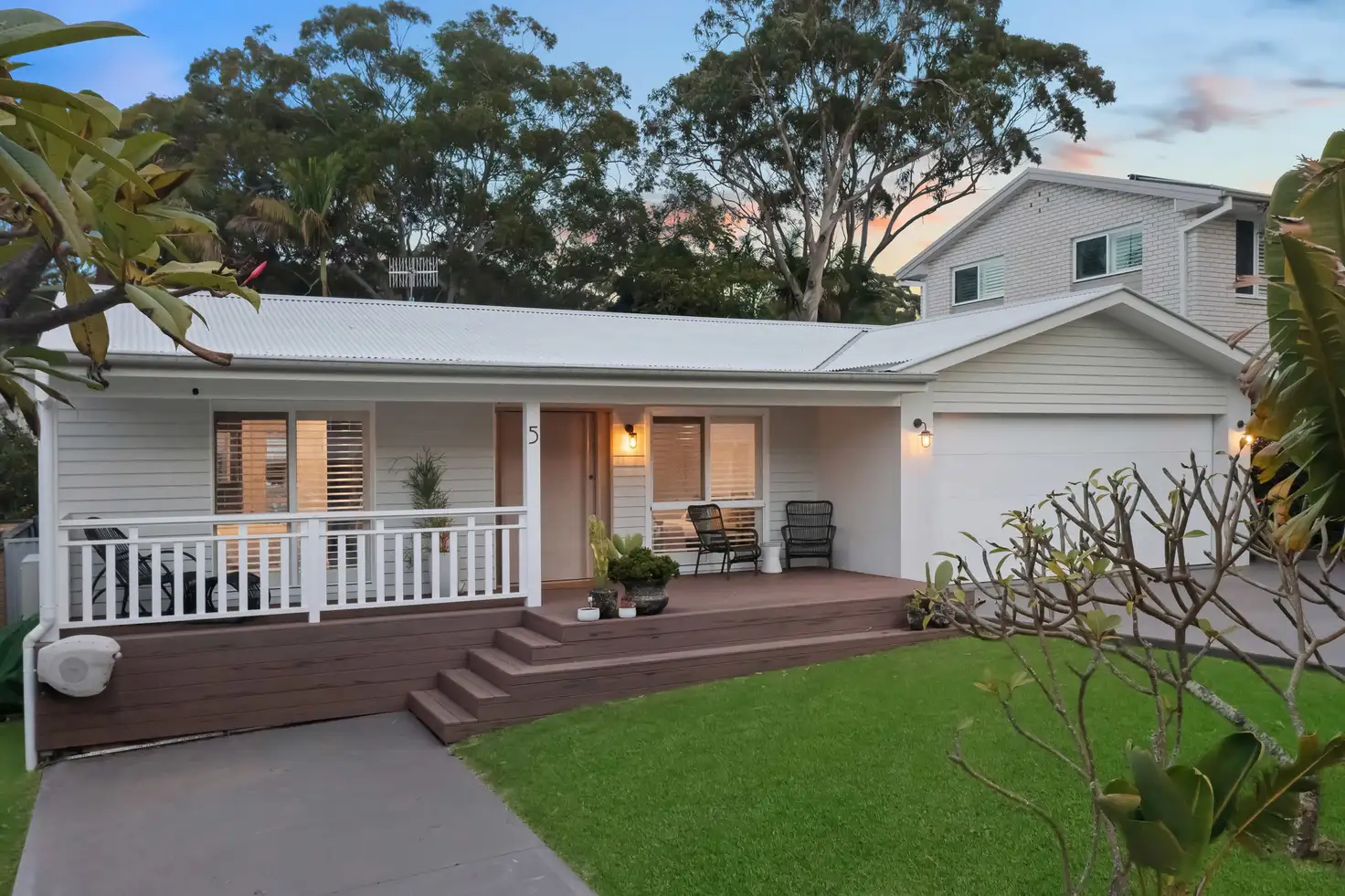Main view of Homely house listing, 5 Guyagal Street, Bateau Bay NSW 2261