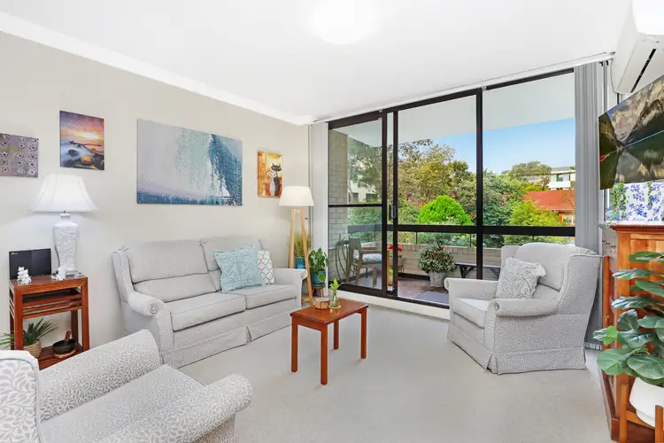 Second view of Homely unit listing, 3/4 Pleasant Avenue, North Wollongong NSW 2500