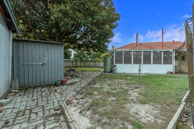 Fifth view of Homely house listing, 27 Connemara Drive, Thornlie WA 6108