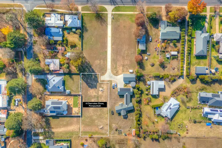 4 Cherralee Close, Porepunkah VIC 3740
