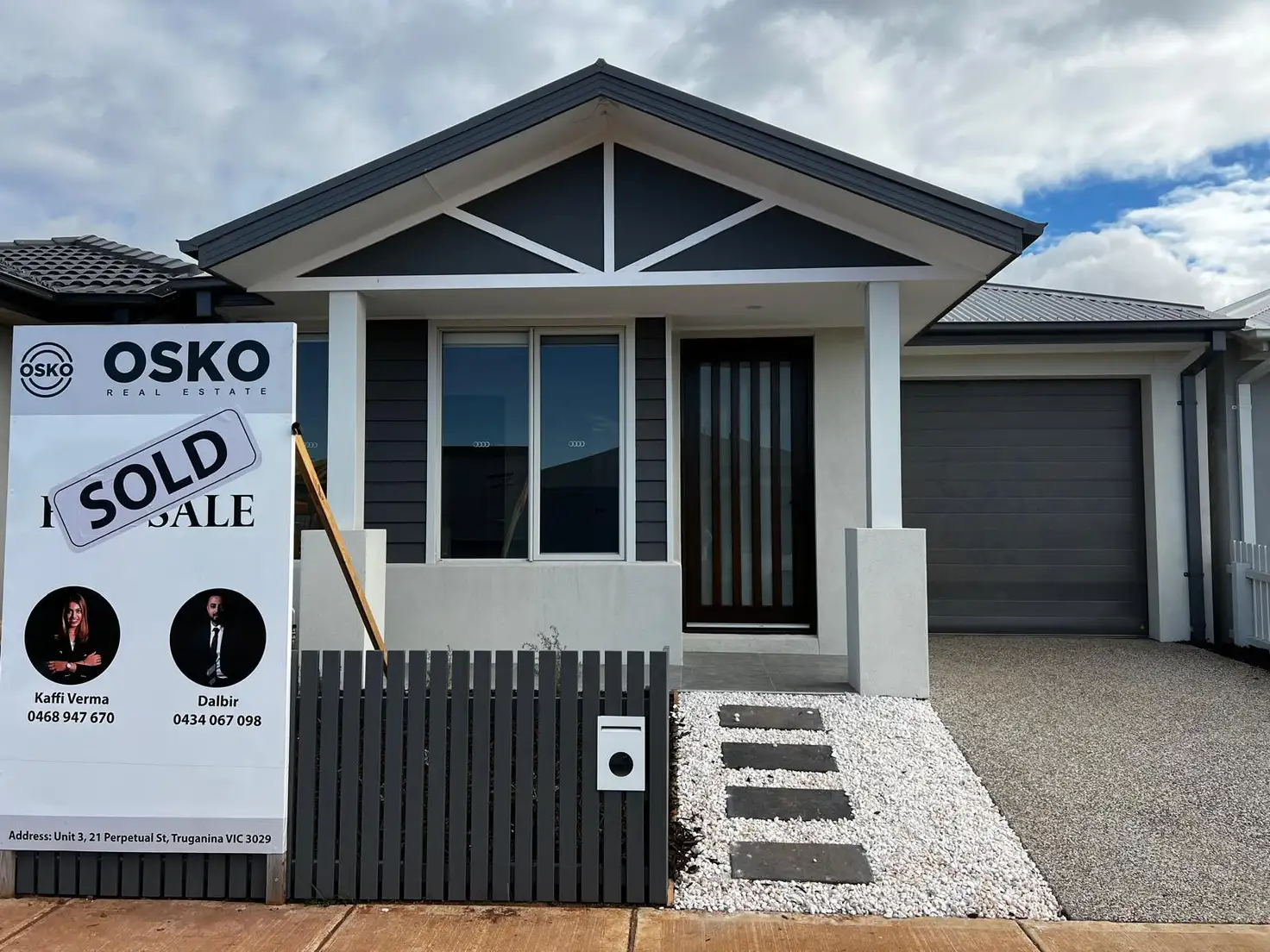 Main view of Homely house listing, 8 Delhi Grove, Rockbank VIC 3335