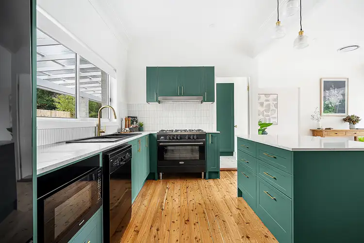 Fifth view of Homely house listing, 6 Lachlan Avenue, Leura NSW 2780