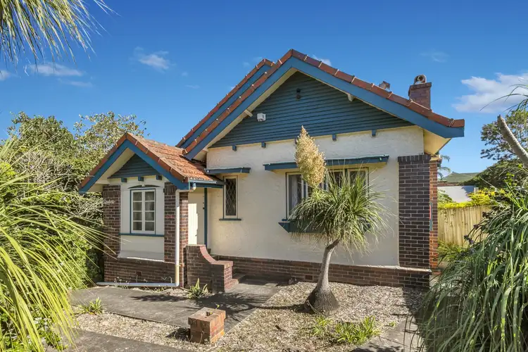 3 Ortive Street, Yeronga QLD 4104
