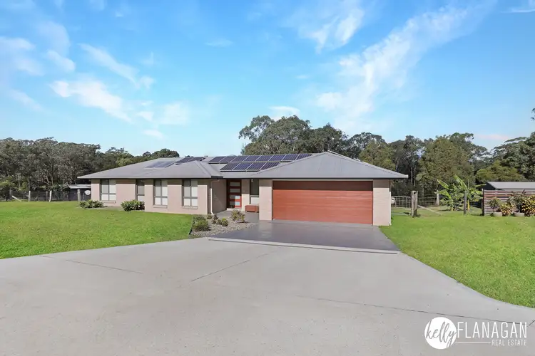 38 Hillview Drive, Yarravel NSW 2440