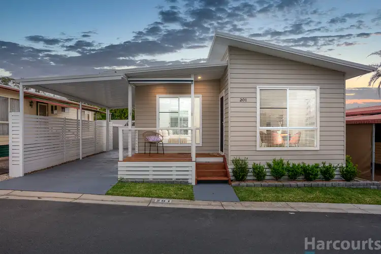 201/1a Stockton Street, Morisset NSW 2264