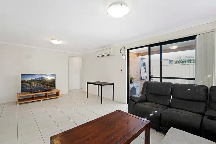 Sixth view of Homely unit listing, 2/17-21 Third Avenue, Kelmscott WA 6111