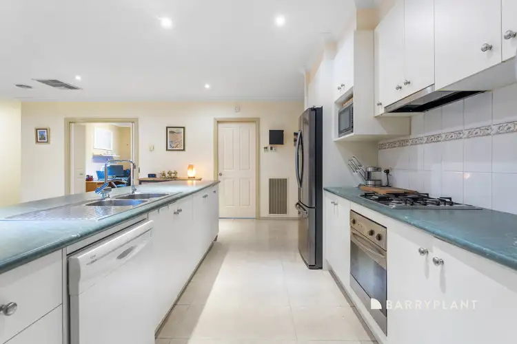 Sixth view of Homely house listing, 18 Ganaway Drive, Berwick VIC 3806