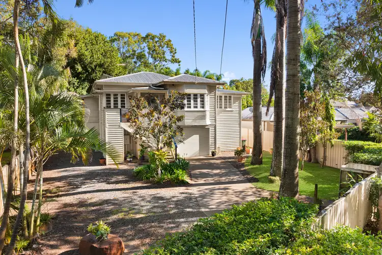 109 Crescent Avenue, Hope Island QLD 4212